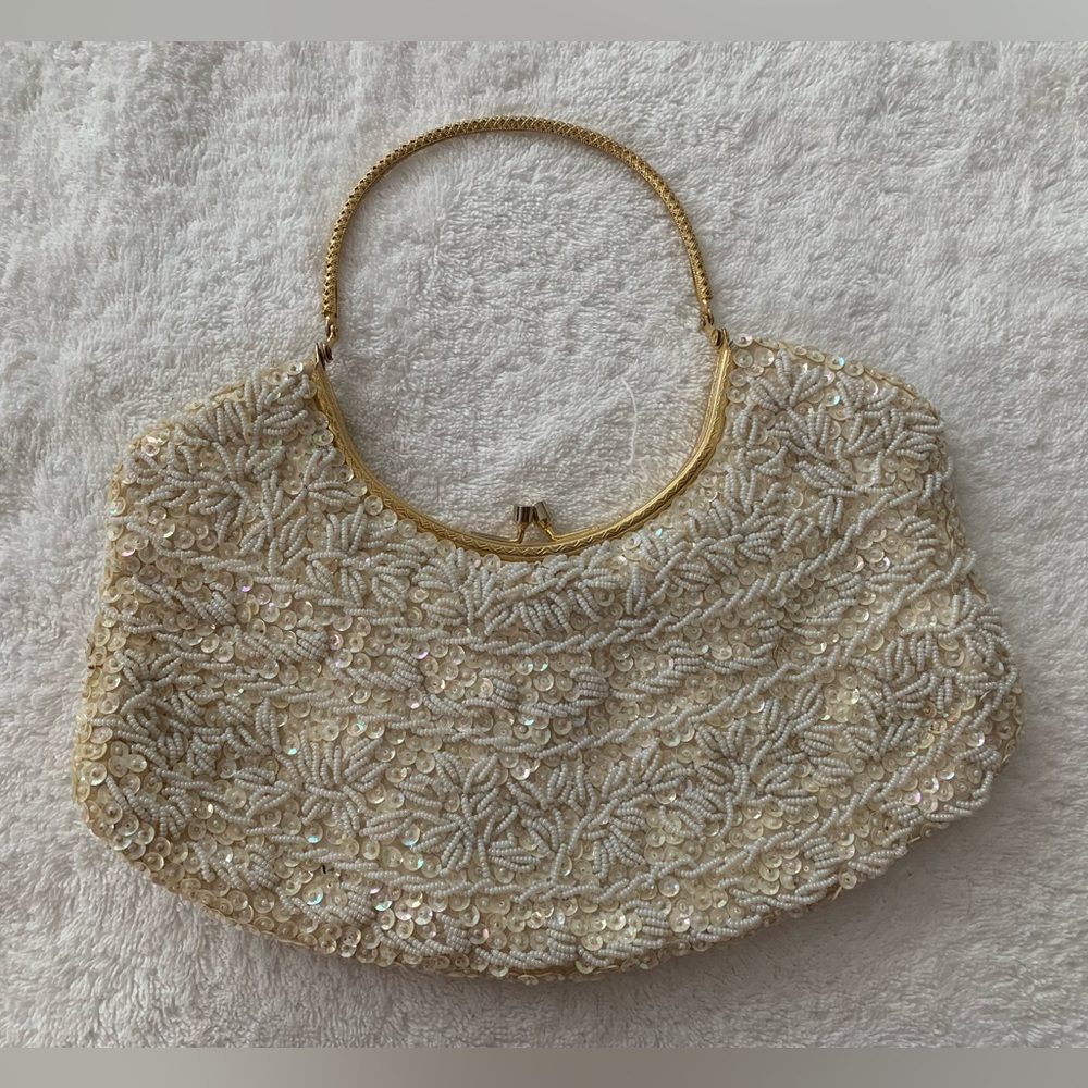 Vintage 1960s beaded bag
